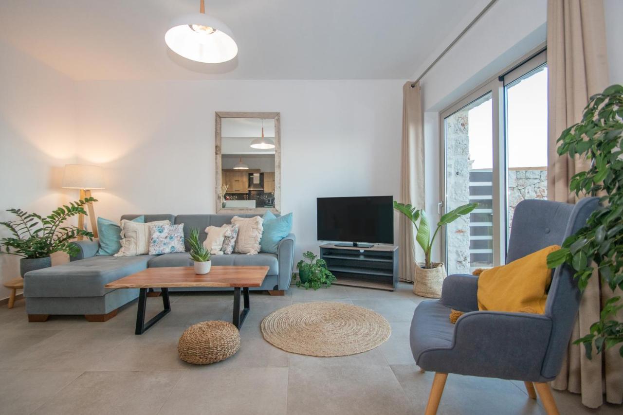 Villa Spartia Sea View By 